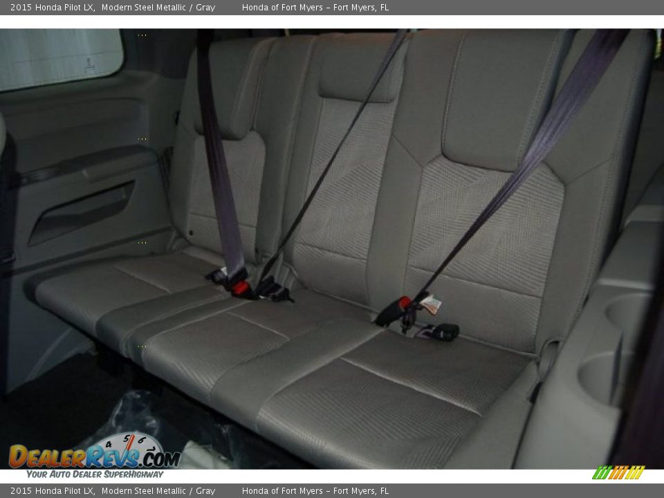 2015 Honda Pilot LX Modern Steel Metallic / Gray Photo #22