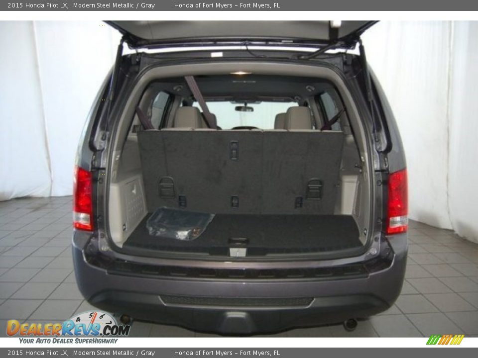 2015 Honda Pilot LX Modern Steel Metallic / Gray Photo #24