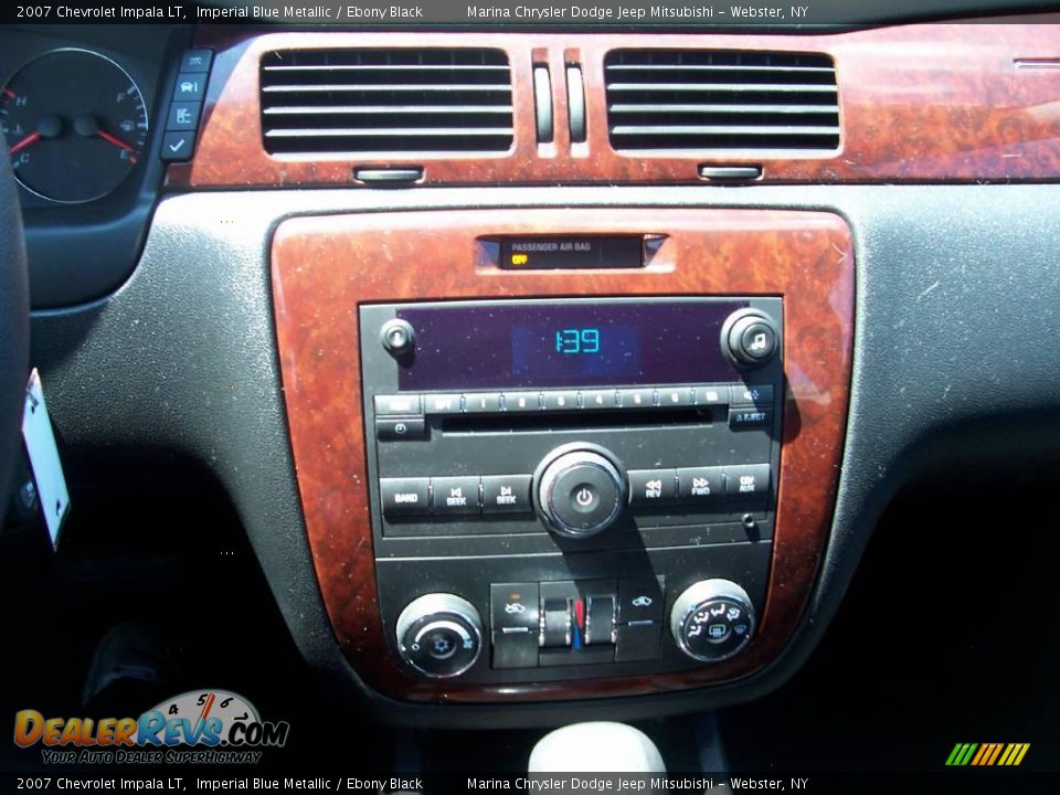 2007 Chevrolet Impala LT Imperial Blue Metallic / Ebony Black Photo #26