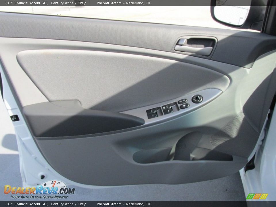 Door Panel of 2015 Hyundai Accent GLS Photo #19