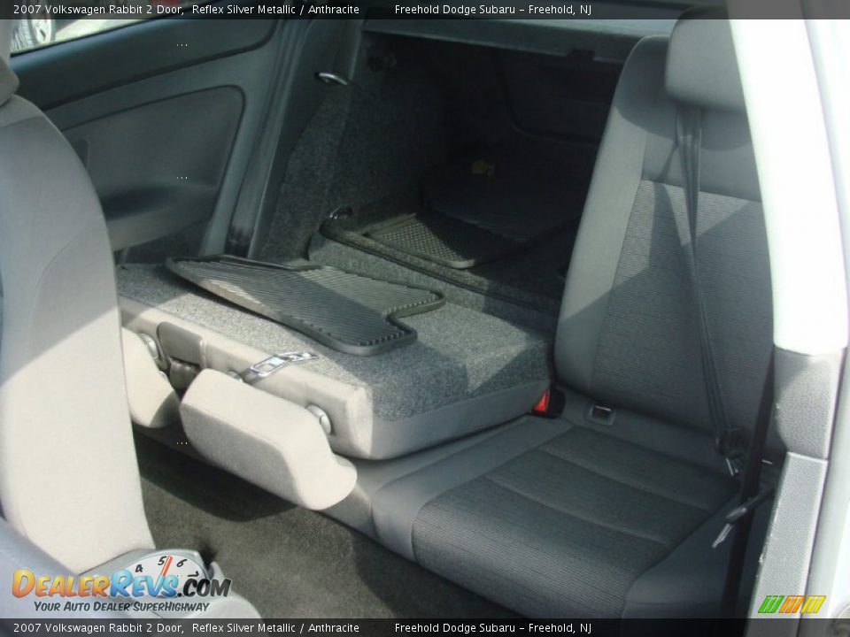 2007 Volkswagen Rabbit 2 Door Reflex Silver Metallic / Anthracite Photo #11