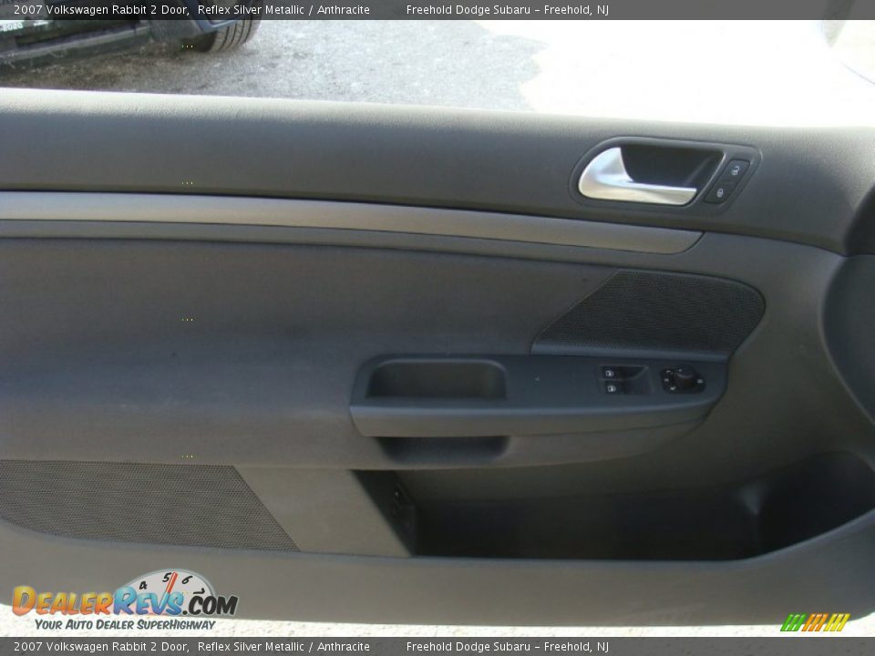 2007 Volkswagen Rabbit 2 Door Reflex Silver Metallic / Anthracite Photo #12