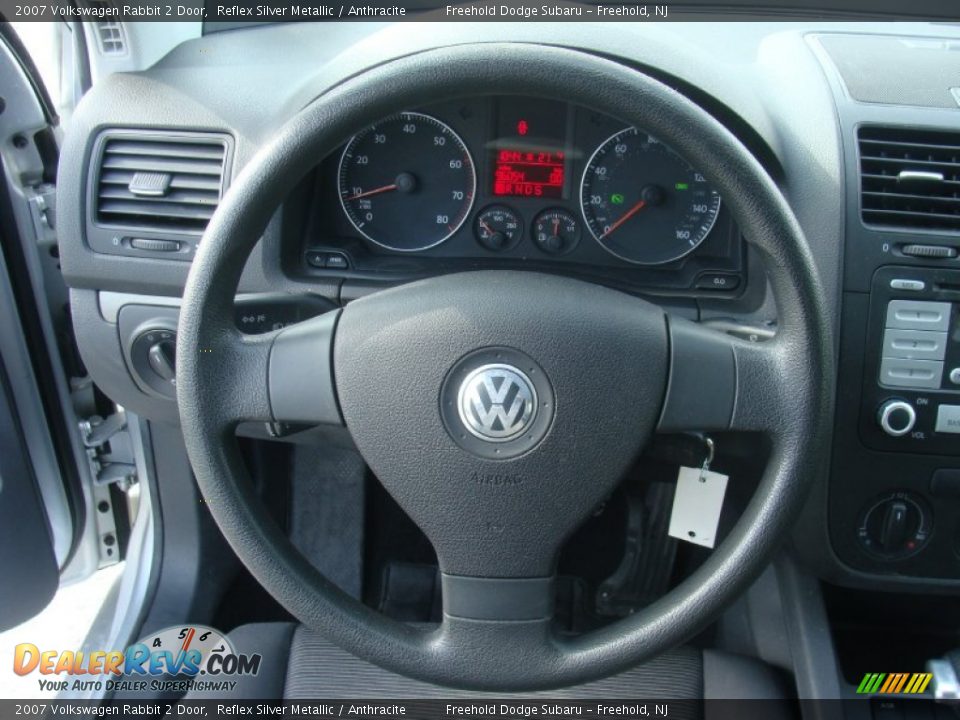 2007 Volkswagen Rabbit 2 Door Reflex Silver Metallic / Anthracite Photo #17