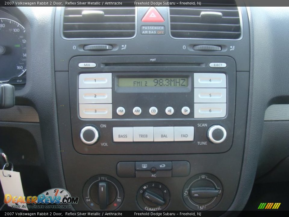 2007 Volkswagen Rabbit 2 Door Reflex Silver Metallic / Anthracite Photo #19