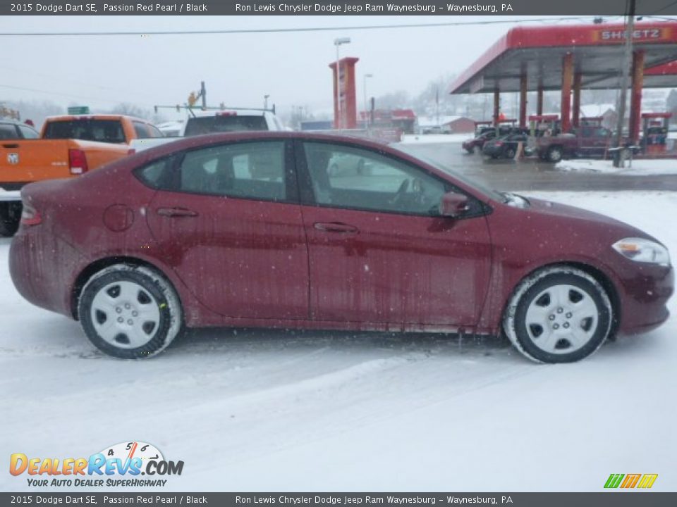 2015 Dodge Dart SE Passion Red Pearl / Black Photo #6