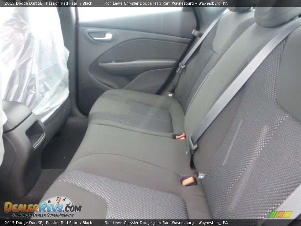 2015 Dodge Dart SE Passion Red Pearl / Black Photo #11