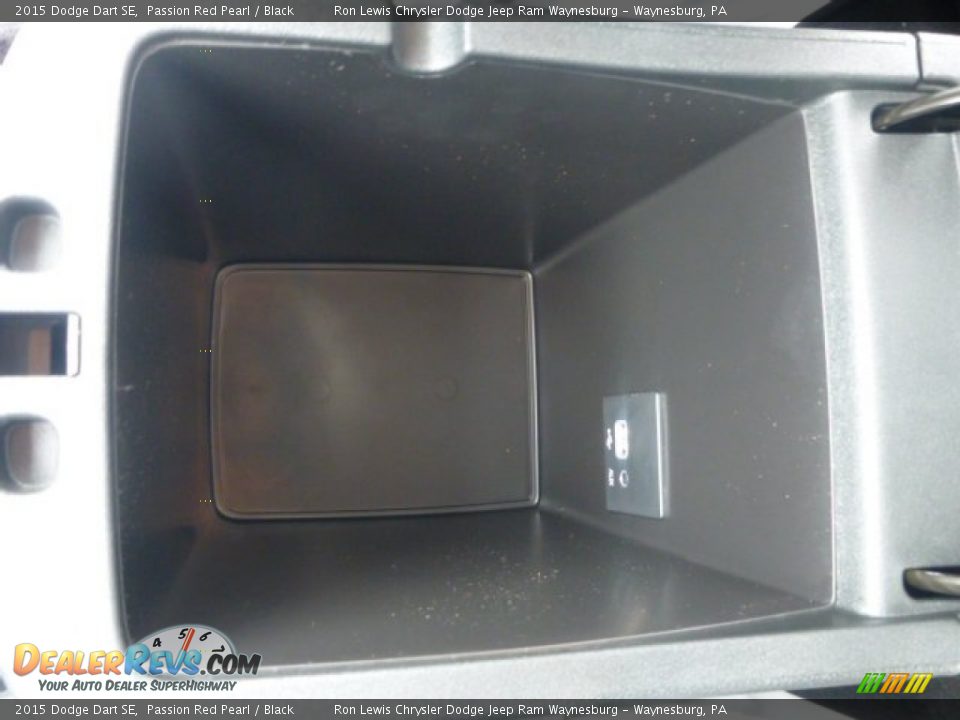 2015 Dodge Dart SE Passion Red Pearl / Black Photo #17