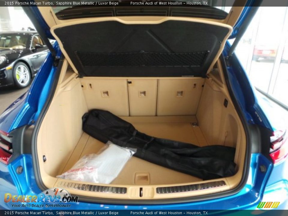 2015 Porsche Macan Turbo Trunk Photo #26