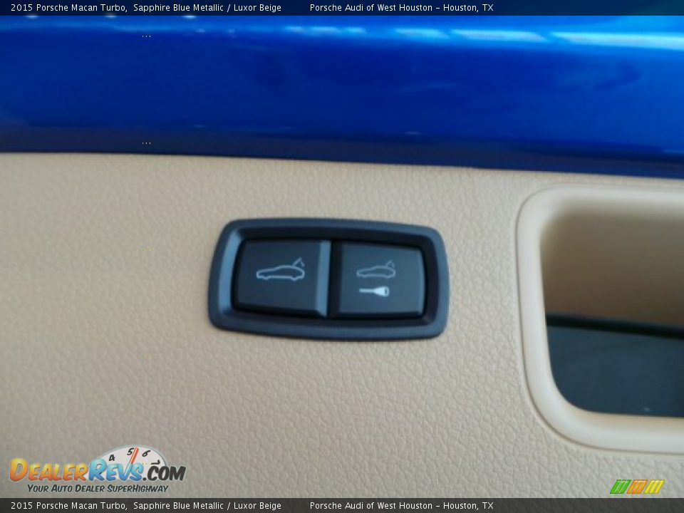 2015 Porsche Macan Turbo Sapphire Blue Metallic / Luxor Beige Photo #27
