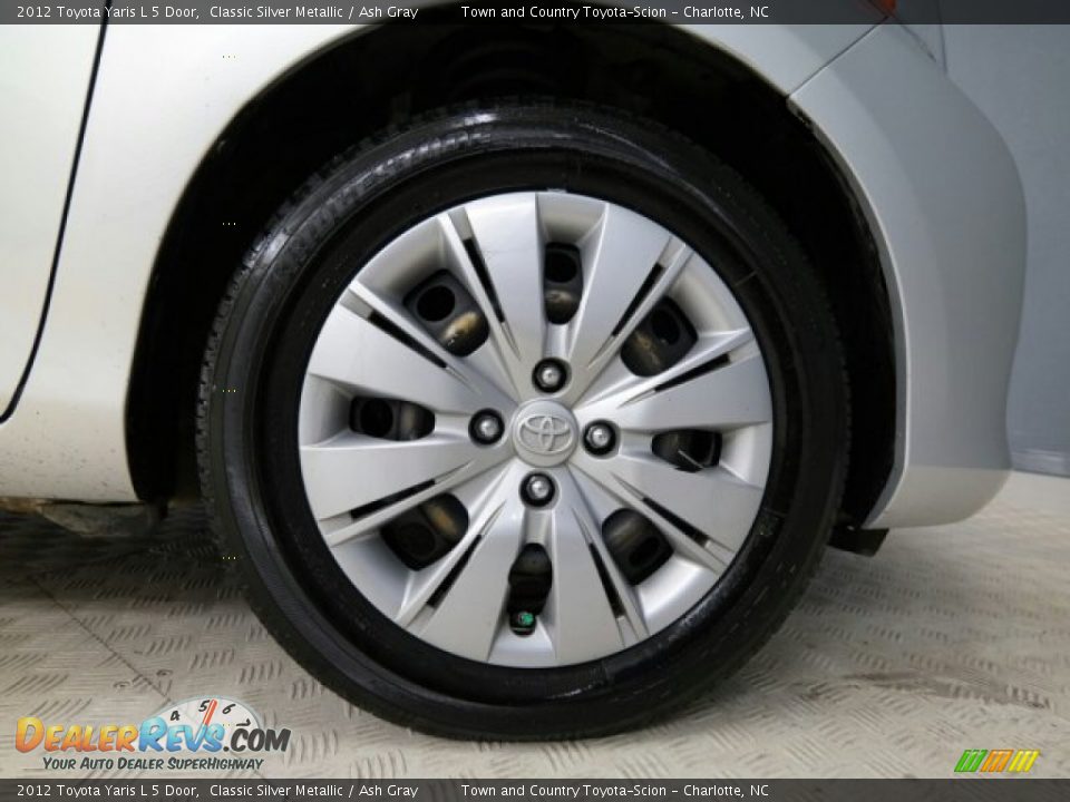 2012 Toyota Yaris L 5 Door Classic Silver Metallic / Ash Gray Photo #12