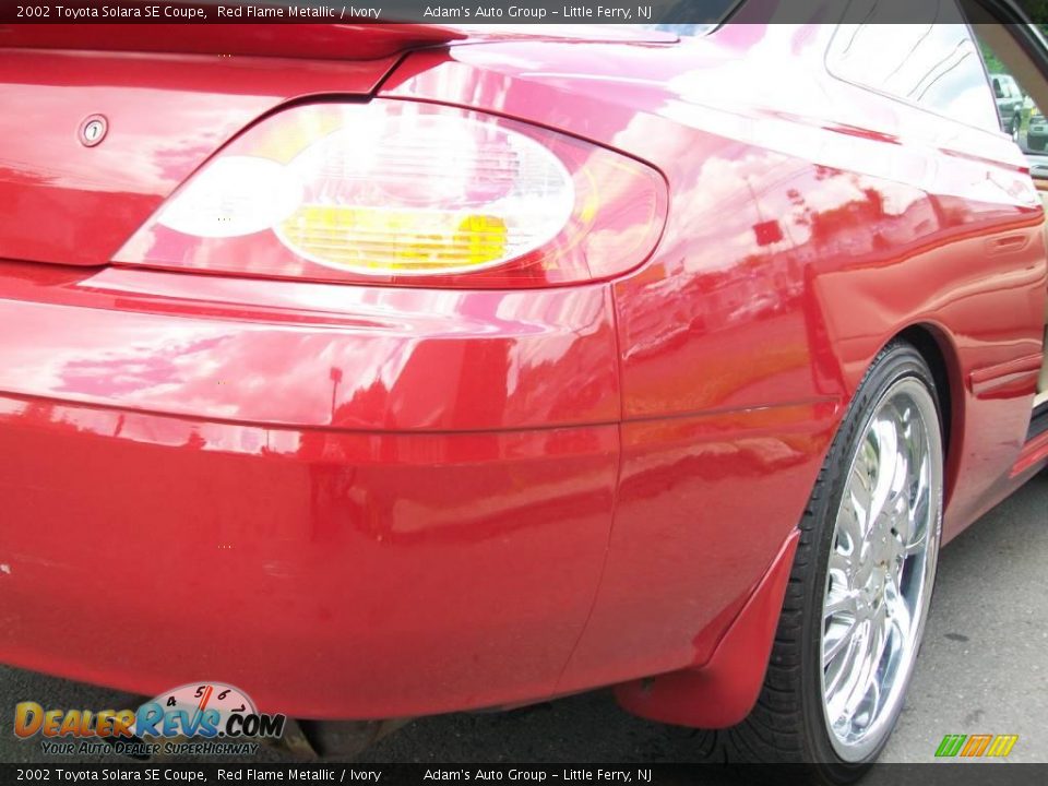 2002 Toyota Solara SE Coupe Red Flame Metallic / Ivory Photo #17