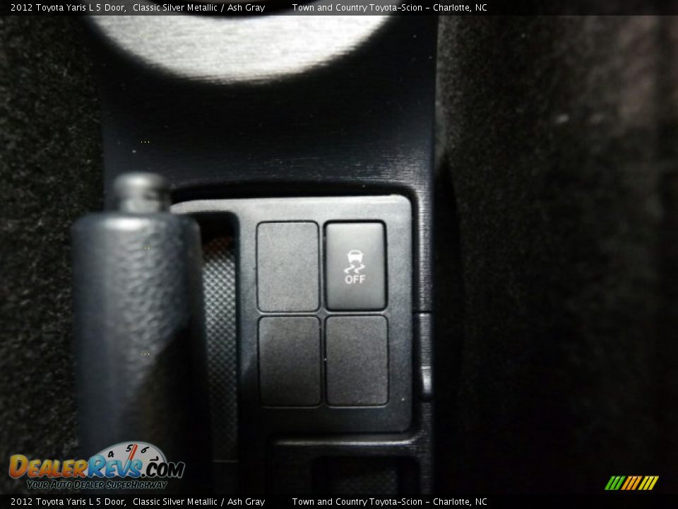 2012 Toyota Yaris L 5 Door Classic Silver Metallic / Ash Gray Photo #34