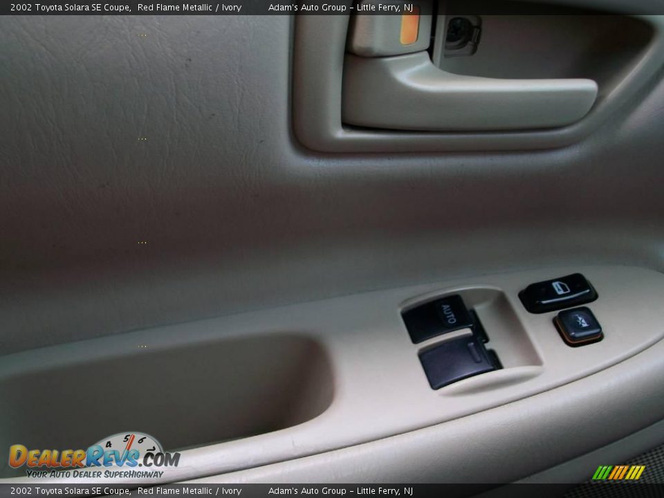 2002 Toyota Solara SE Coupe Red Flame Metallic / Ivory Photo #26