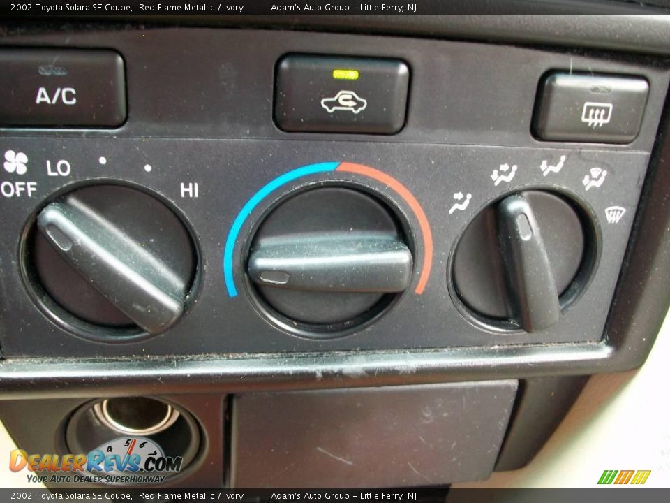 2002 Toyota Solara SE Coupe Red Flame Metallic / Ivory Photo #35