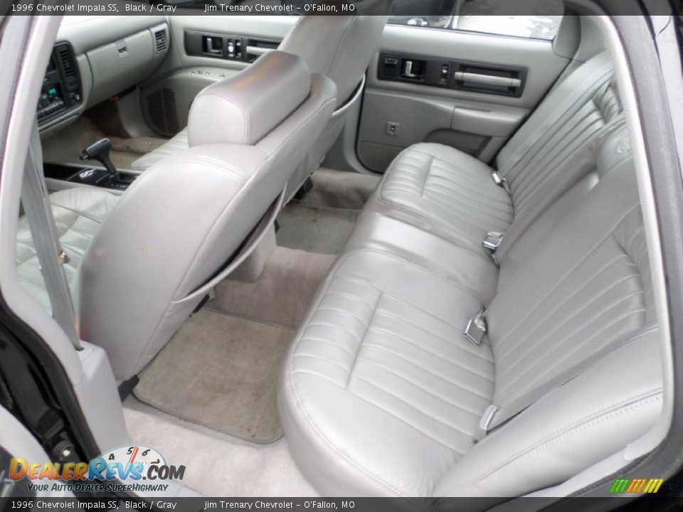 Rear Seat of 1996 Chevrolet Impala SS Photo #22
