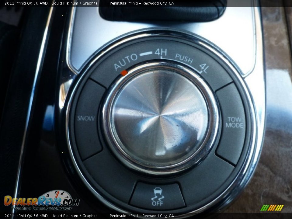 2011 Infiniti QX 56 4WD Liquid Platinum / Graphite Photo #32