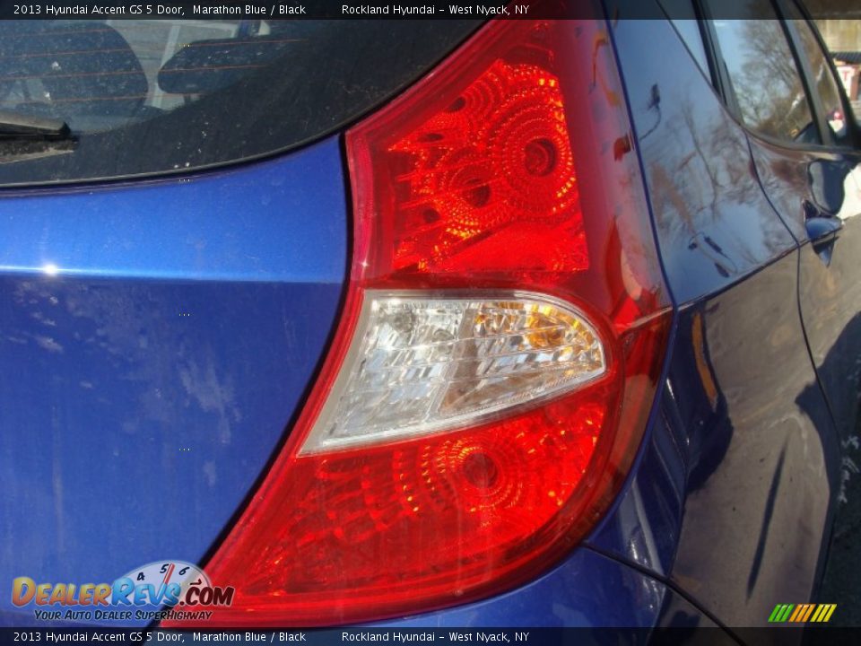 2013 Hyundai Accent GS 5 Door Marathon Blue / Black Photo #20
