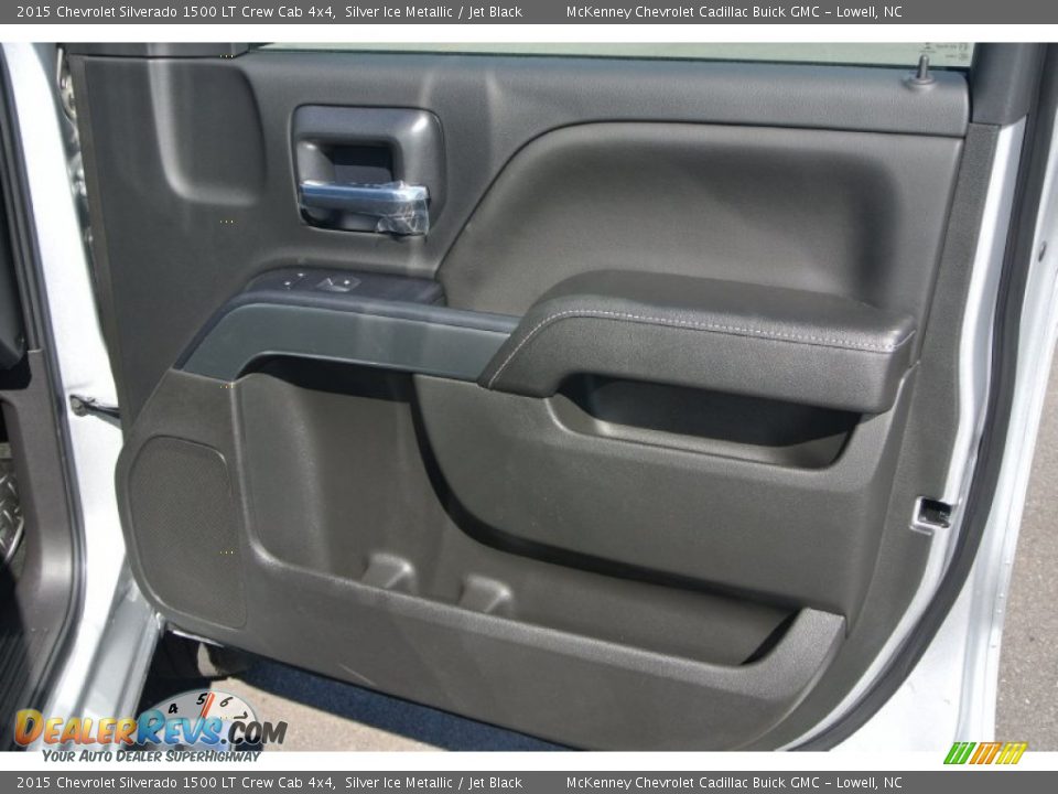 2015 Chevrolet Silverado 1500 LT Crew Cab 4x4 Silver Ice Metallic / Jet Black Photo #18