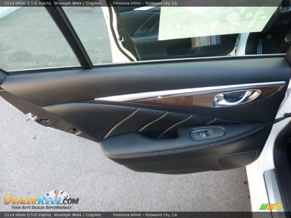 Door Panel of 2014 Infiniti Q 50S Hybrid Photo #21