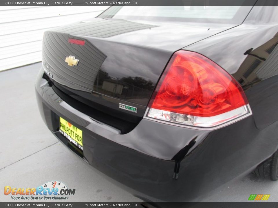 2013 Chevrolet Impala LT Black / Gray Photo #12