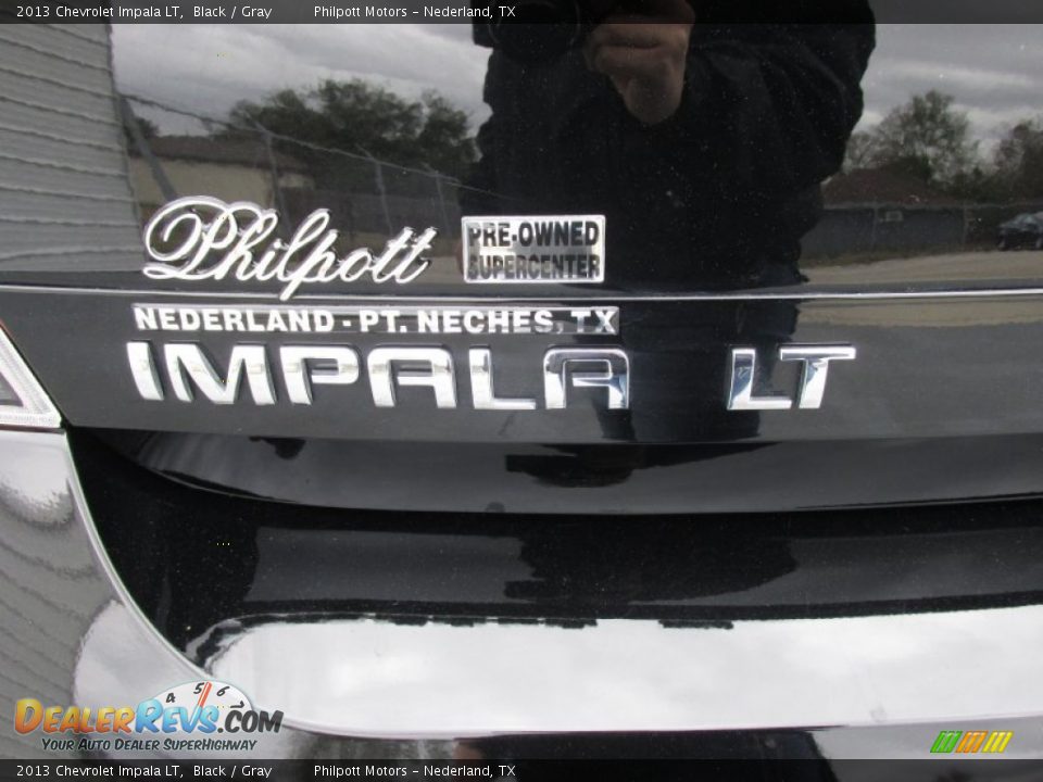 2013 Chevrolet Impala LT Black / Gray Photo #15