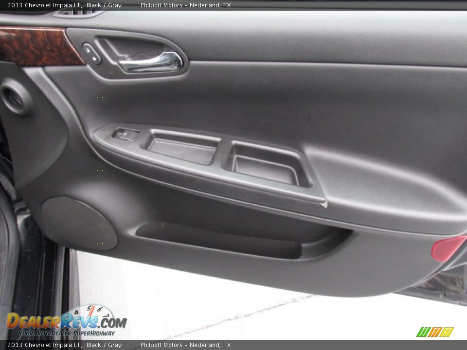 2013 Chevrolet Impala LT Black / Gray Photo #25