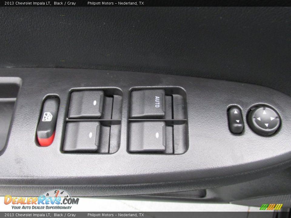 2013 Chevrolet Impala LT Black / Gray Photo #33