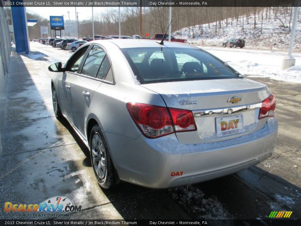 2013 Chevrolet Cruze LS Silver Ice Metallic / Jet Black/Medium Titanium Photo #6