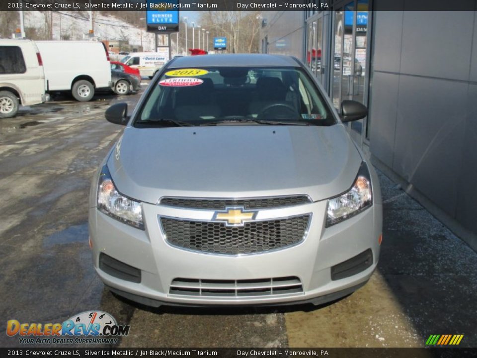 2013 Chevrolet Cruze LS Silver Ice Metallic / Jet Black/Medium Titanium Photo #9