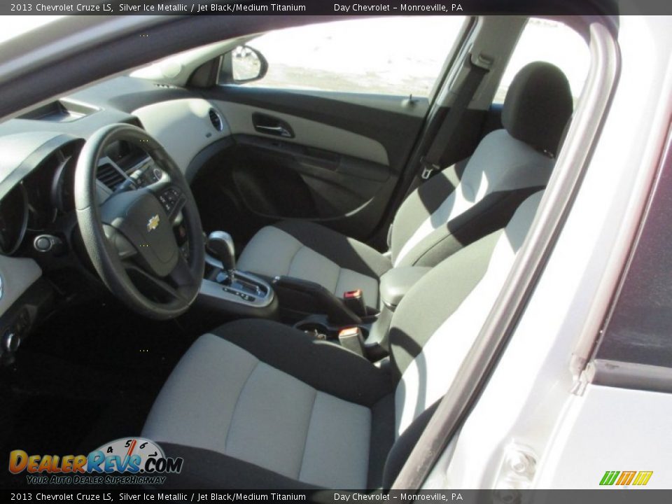 2013 Chevrolet Cruze LS Silver Ice Metallic / Jet Black/Medium Titanium Photo #14