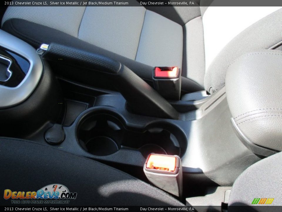 2013 Chevrolet Cruze LS Silver Ice Metallic / Jet Black/Medium Titanium Photo #22