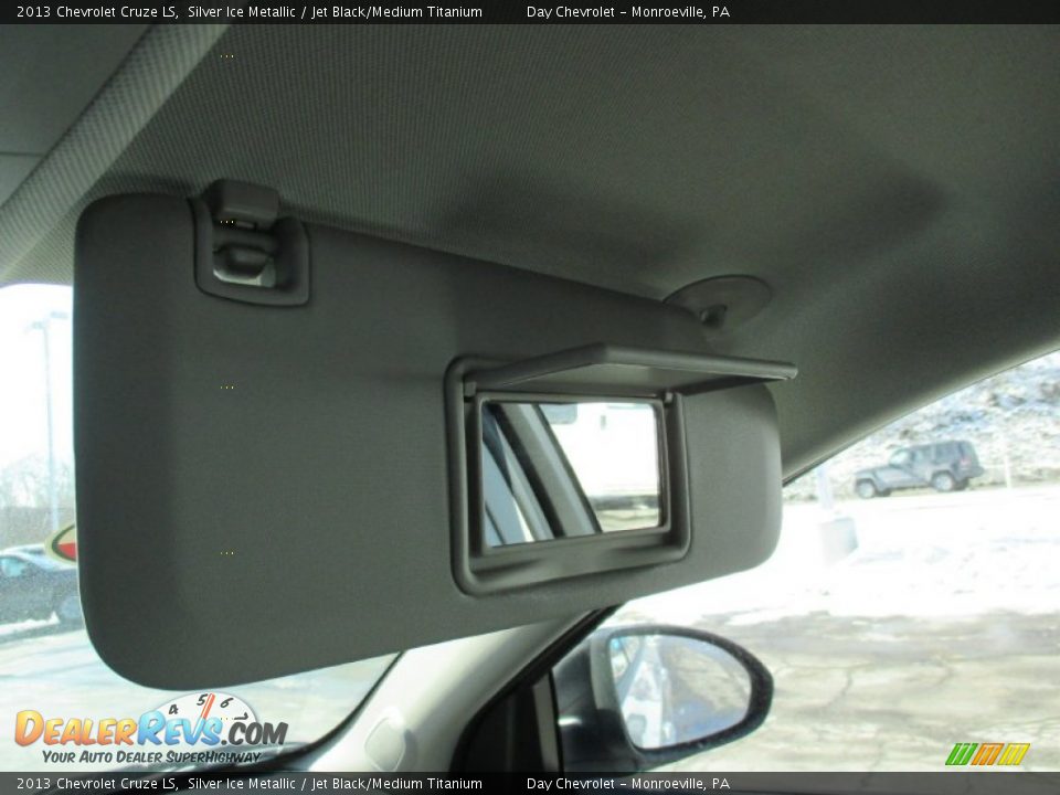 2013 Chevrolet Cruze LS Silver Ice Metallic / Jet Black/Medium Titanium Photo #27