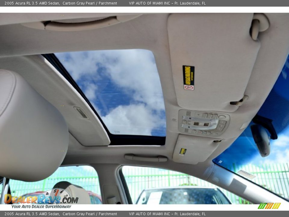 2005 Acura RL 3.5 AWD Sedan Carbon Gray Pearl / Parchment Photo #18