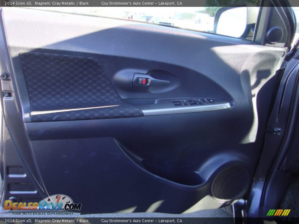 2014 Scion xD Magnetic Gray Metallic / Black Photo #9