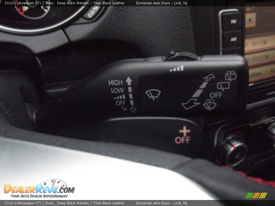 2010 Volkswagen GTI 2 Door Deep Black Metallic / Titan Black Leather Photo #20