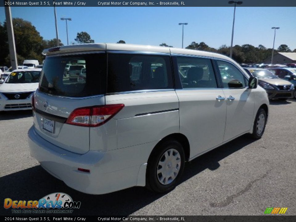 2014 Nissan Quest 3.5 S Pearl White / Gray Photo #10