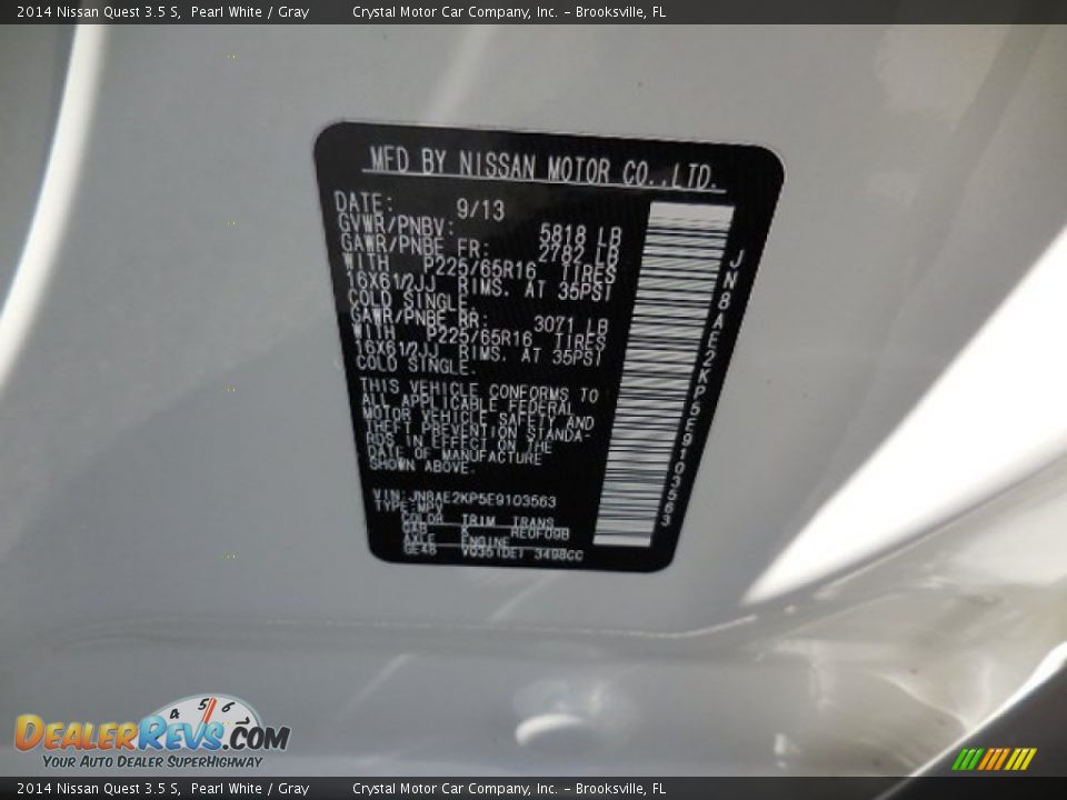 2014 Nissan Quest 3.5 S Pearl White / Gray Photo #24