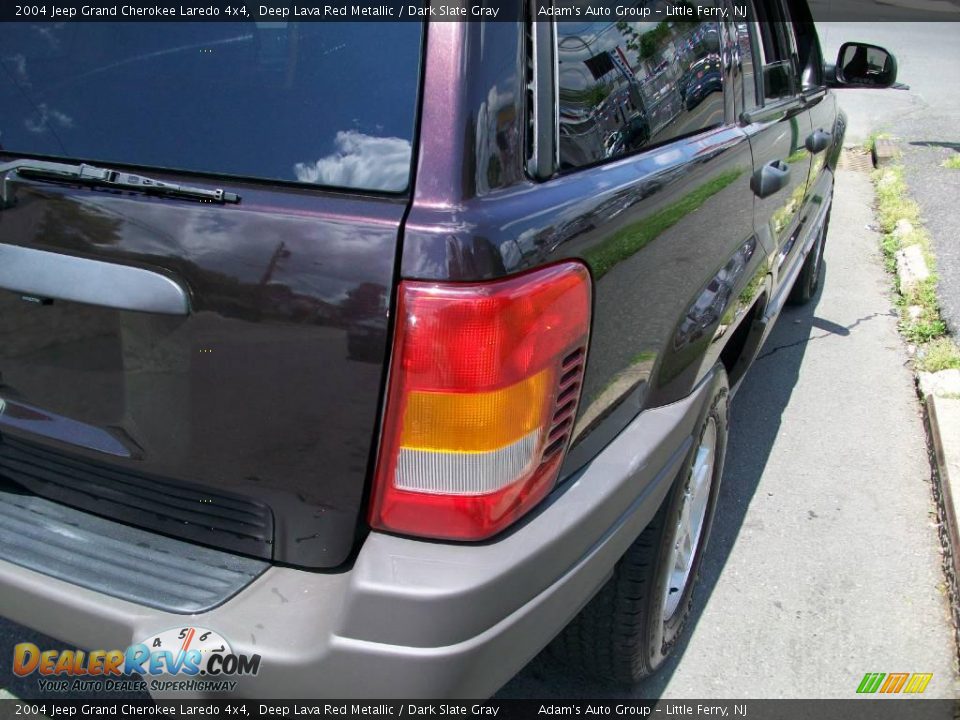 2004 Jeep Grand Cherokee Laredo 4x4 Deep Lava Red Metallic / Dark Slate Gray Photo #15