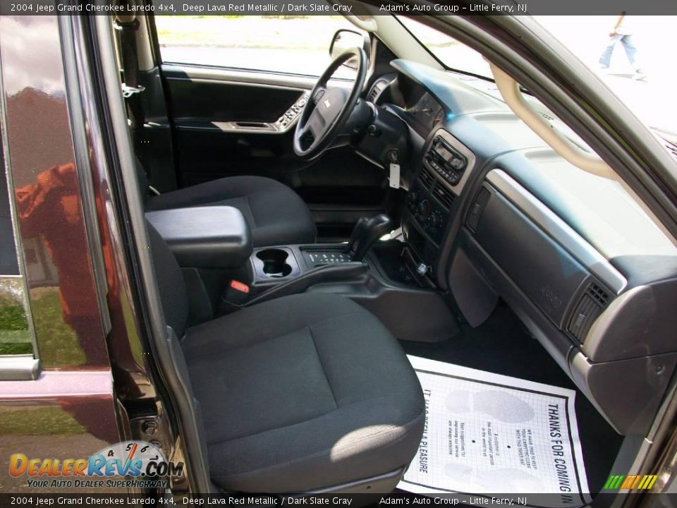 2004 Jeep Grand Cherokee Laredo 4x4 Deep Lava Red Metallic / Dark Slate Gray Photo #25