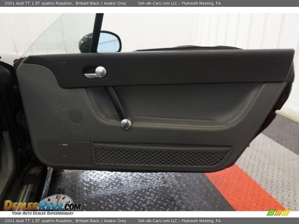 2001 Audi TT 1.8T quattro Roadster Brilliant Black / Aviator Grey Photo #16