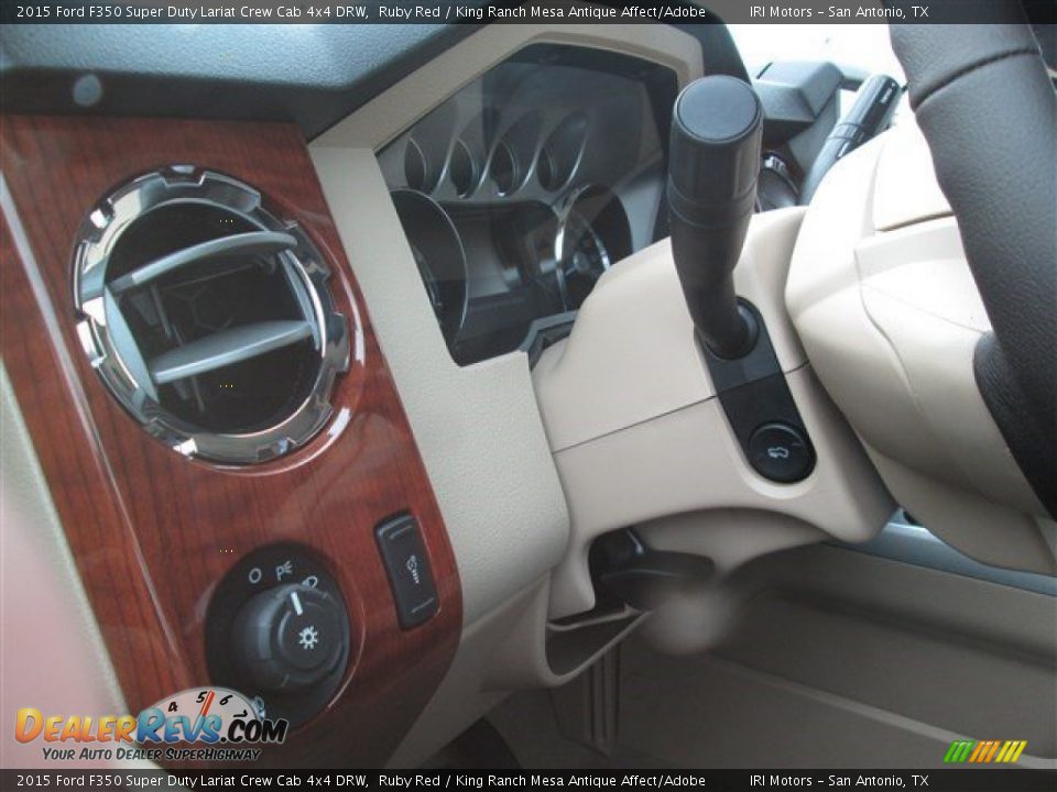 2015 Ford F350 Super Duty Lariat Crew Cab 4x4 DRW Ruby Red / King Ranch Mesa Antique Affect/Adobe Photo #27
