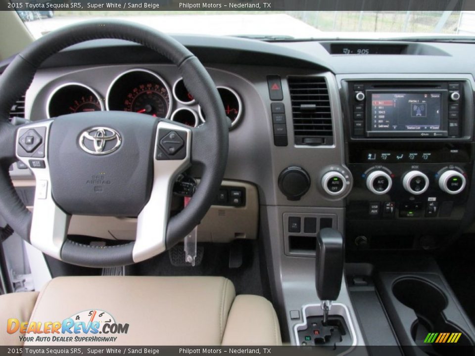 2015 Toyota Sequoia SR5 Super White / Sand Beige Photo #28