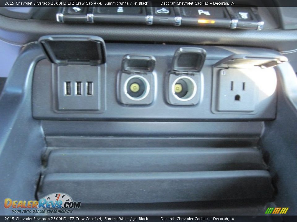 2015 Chevrolet Silverado 2500HD LTZ Crew Cab 4x4 Summit White / Jet Black Photo #18