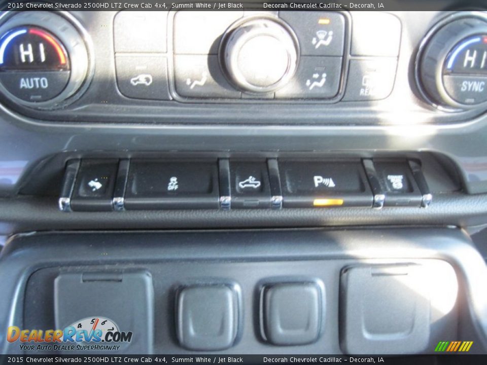 2015 Chevrolet Silverado 2500HD LTZ Crew Cab 4x4 Summit White / Jet Black Photo #20