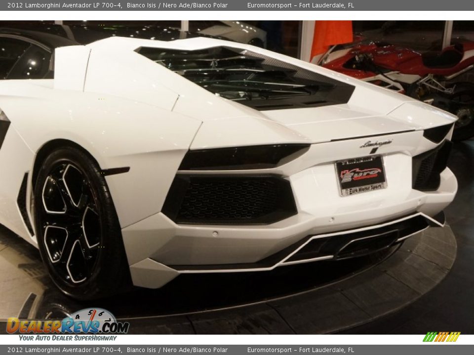 2012 Lamborghini Aventador LP 700-4 Bianco Isis / Nero Ade/Bianco Polar Photo #4