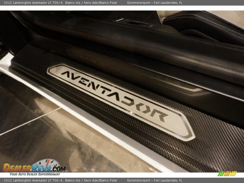 2012 Lamborghini Aventador LP 700-4 Bianco Isis / Nero Ade/Bianco Polar Photo #21