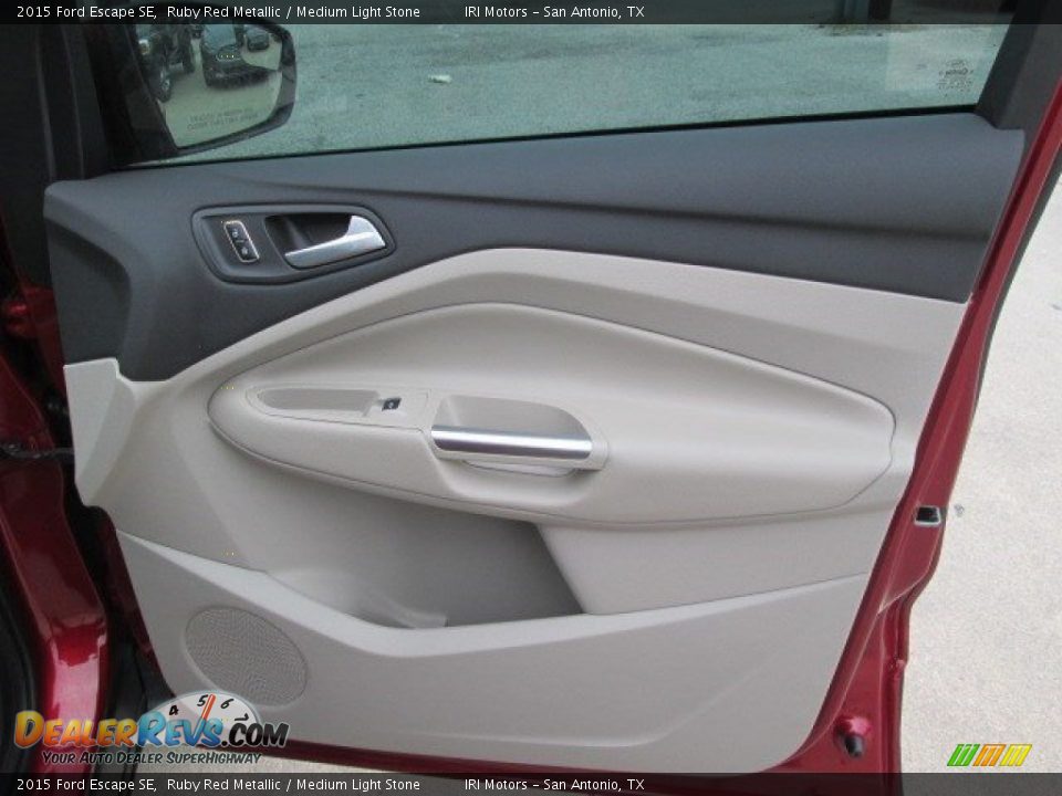 2015 Ford Escape SE Ruby Red Metallic / Medium Light Stone Photo #20