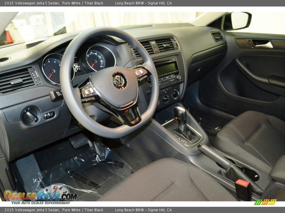 Titan Black Interior - 2015 Volkswagen Jetta S Sedan Photo #12
