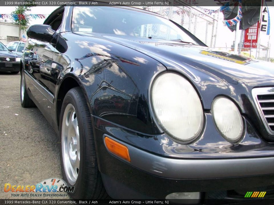 1999 Mercedes-Benz CLK 320 Convertible Black / Ash Photo #20