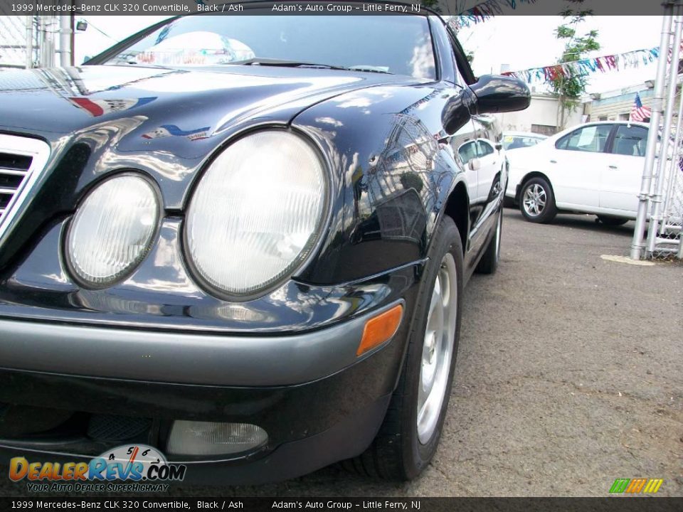 1999 Mercedes-Benz CLK 320 Convertible Black / Ash Photo #21